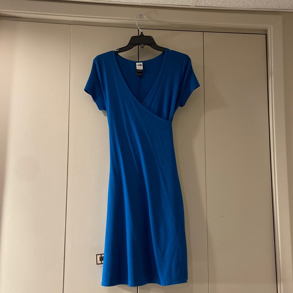 The‎ North Face Wrap around Dress - Size XS.